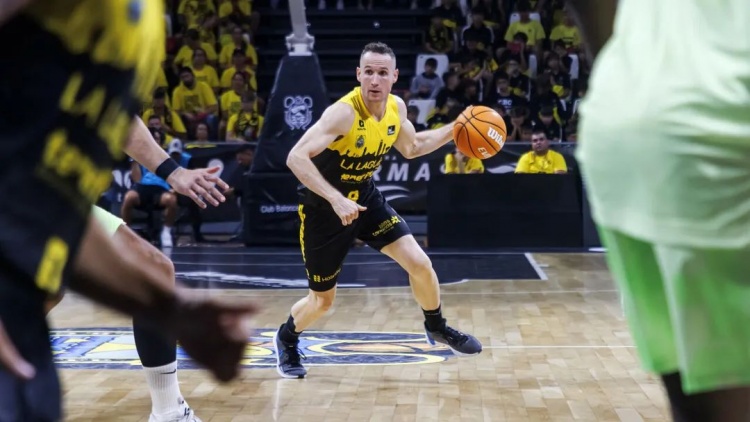  NBA初代老六，42歲進(jìn)入生涯巔峰？！