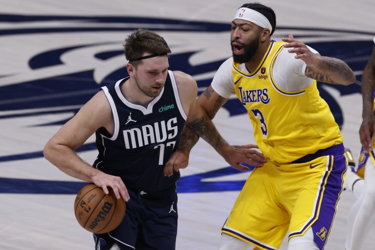  KD：這應該是我在聯盟或這項運動中所見過最大的一筆交易了